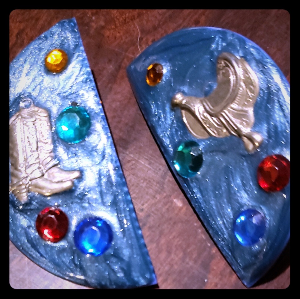 Vintage hand crafted earrings (pierced)